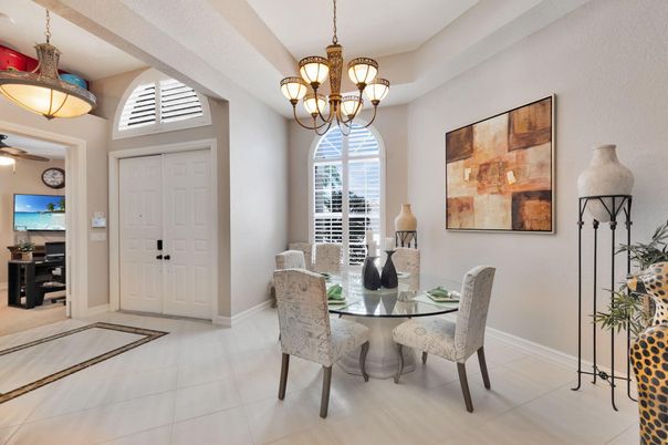 Chandelier, Dining room, Interior