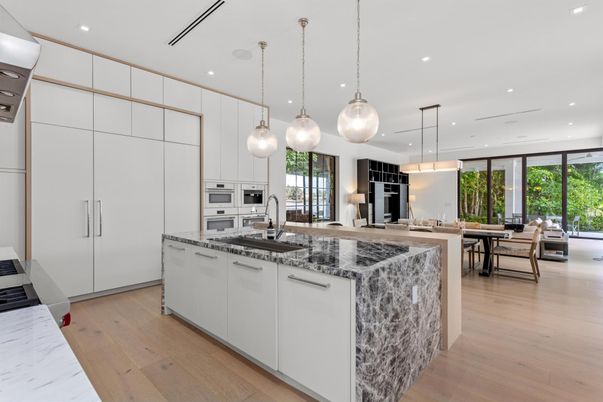 Dining room, Interior, Kitchen, Pendant Lights, Recessed Lighting, Stainless Steel Appliances, Wood Texture Flooring