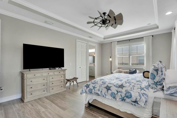 Bedroom, Interior, Recessed Lighting, Wood Texture Flooring