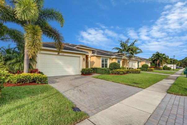 Attached, Backyard, Exterior, Facade, Mediterranean