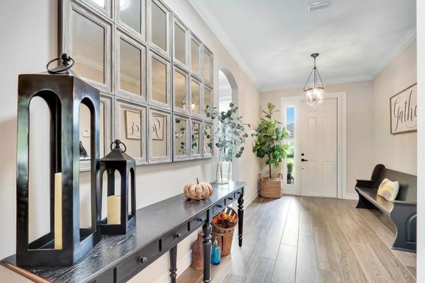 Interior, Pendant Lights, Wood Texture Flooring