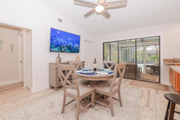 Dining room, Interior, Wood Texture Flooring