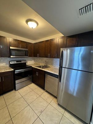 Interior, Kitchen, Stainless Steel Appliances