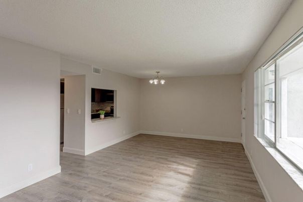 Chandelier, Empty room, Interior, Wood Texture Flooring