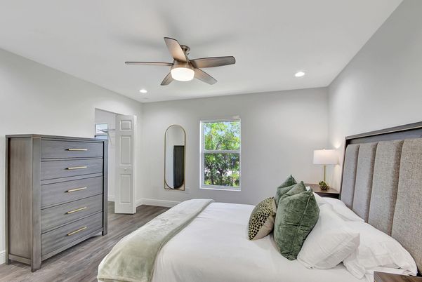 Bedroom, Interior, Recessed Lighting, Wood Texture Flooring