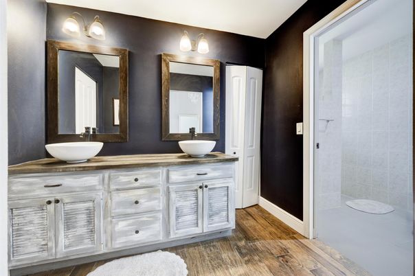 Bathroom, Dual Sink Vanities, Interior, Wood Texture Flooring