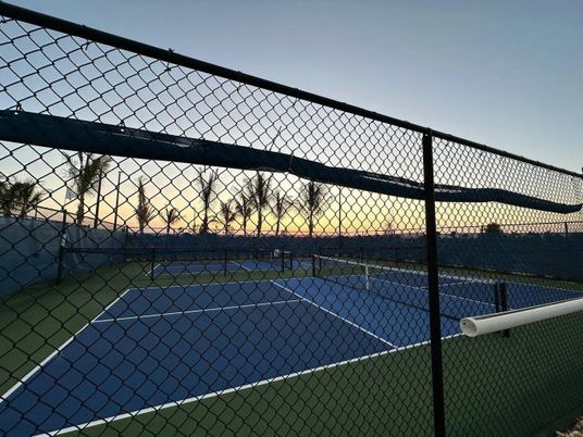 Exterior, Tennis Courts