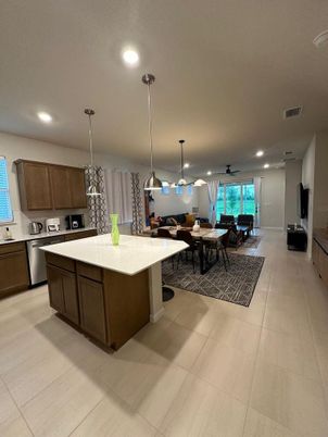 Dining room, Interior, Kitchen, Living room, Pendant Lights, Recessed Lighting, Stainless Steel Appliances