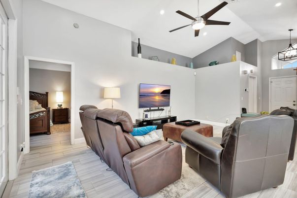 Interior, Living room, Pendant Lights, Recessed Lighting, Wood Texture Flooring