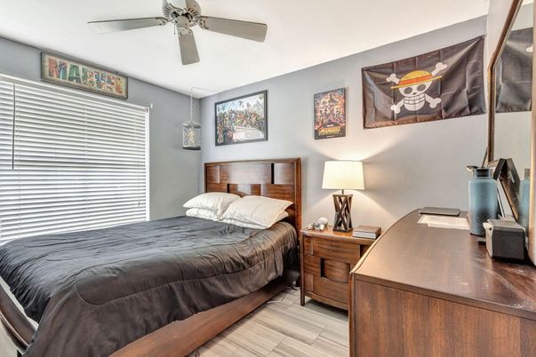 Bedroom, Home Office, Interior, Wood Texture Flooring