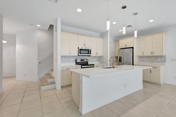 Interior, Kitchen, Pendant Lights, Recessed Lighting, Stainless Steel Appliances