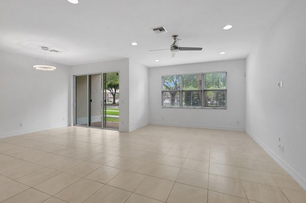 Empty room, Interior, Pendant Lights, Recessed Lighting