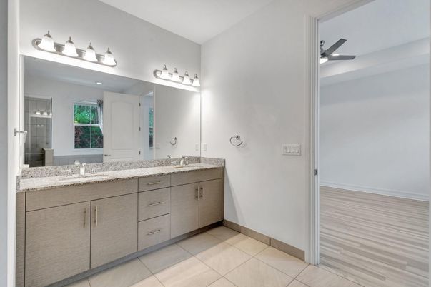 Bathroom, Dual Sink Vanities, Interior, Wood Texture Flooring
