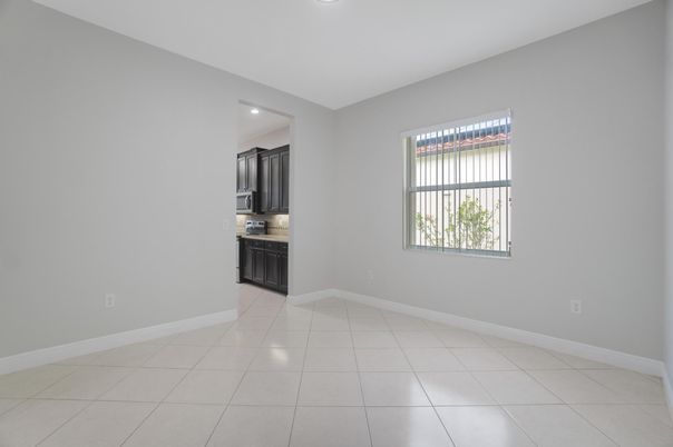 Empty room, Interior, Kitchen, Recessed Lighting