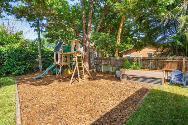 Backyard, Exterior, Playground