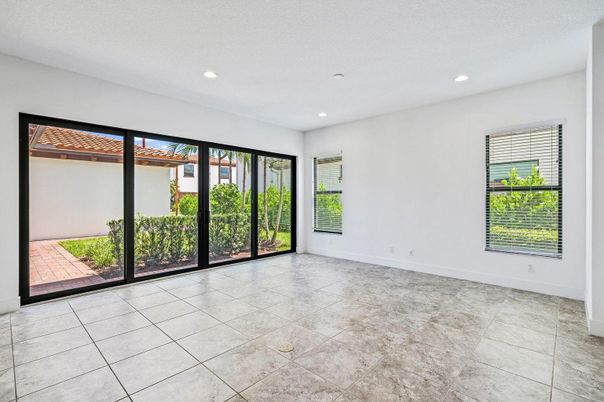 Empty room, Interior, Recessed Lighting