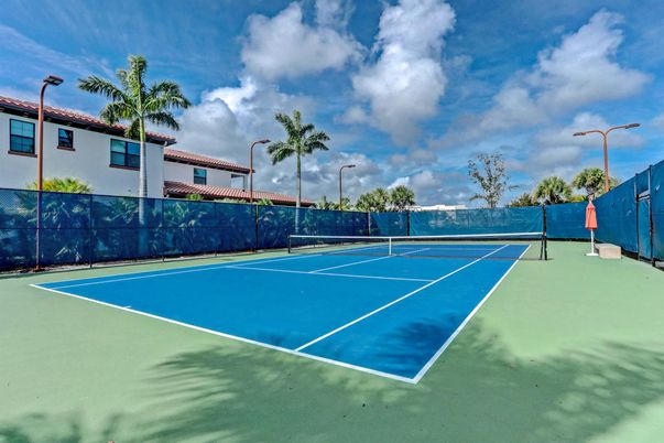 Exterior, Tennis Courts