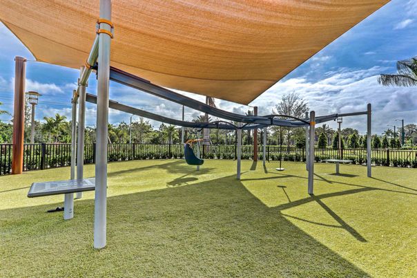 Backyard, Exterior, Playground