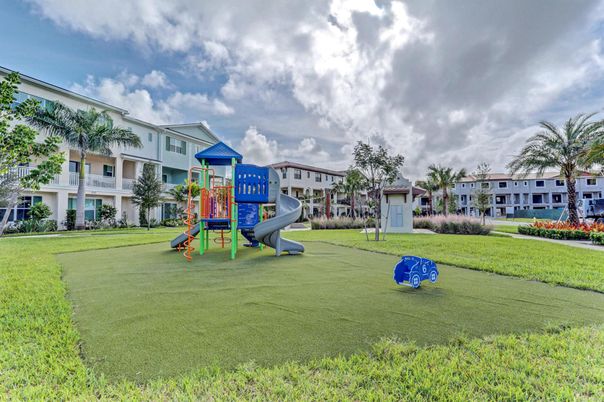 Backyard, Exterior, Playground