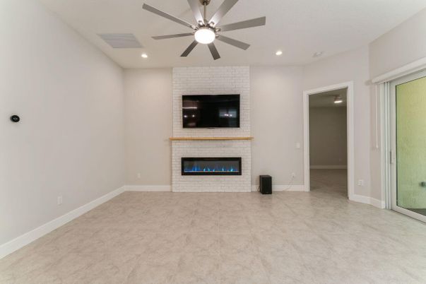 Empty room, Fireplace, Interior, Recessed Lighting