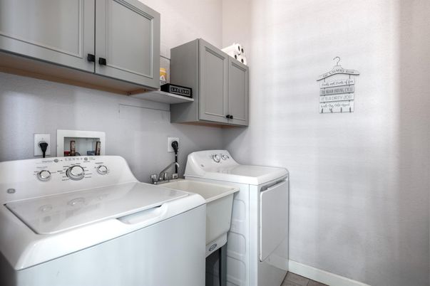 Interior, Washer