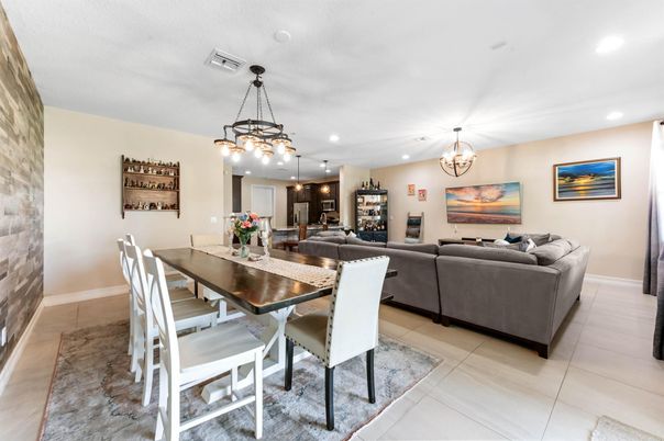 Chandelier, Dining room, Interior, Living room, Pendant Lights, Recessed Lighting