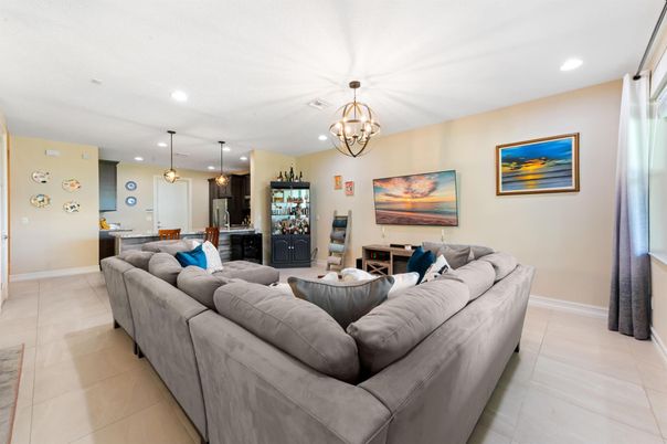Interior, Living room, Pendant Lights, Recessed Lighting
