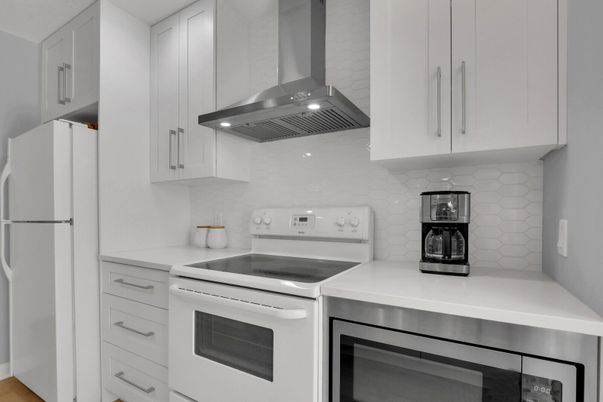 Interior, Kitchen, Stainless Steel Appliances
