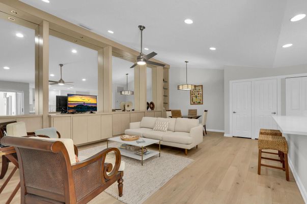 Dining room, Interior, Living room, Pendant Lights, Recessed Lighting, Wood Texture Flooring