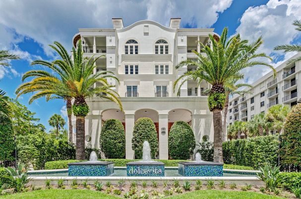 Exterior, Facade, Pool, Condo Building