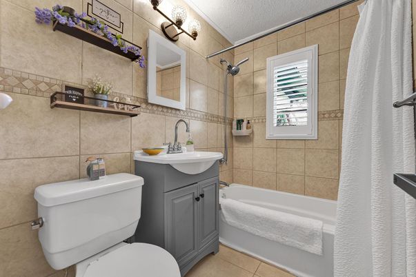 Bathroom, Interior