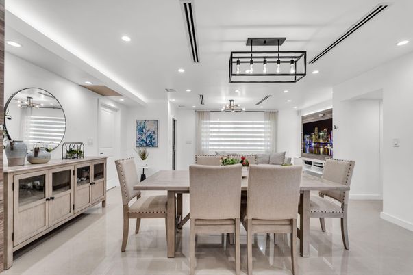 Dining room, Interior, Recessed Lighting