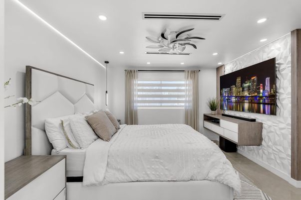Bedroom, Interior, Recessed Lighting