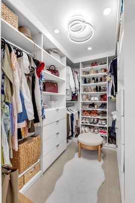 Interior, Recessed Lighting, Walk-in Closets