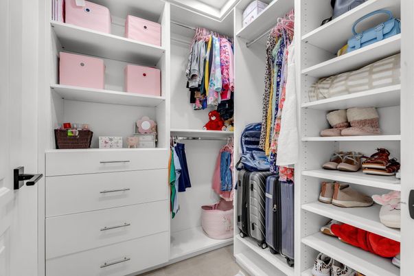 Interior, Walk-in Closets