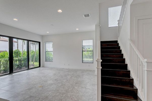 Empty room, Interior, Recessed Lighting