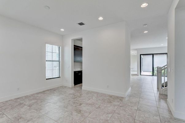 Empty room, Interior, Recessed Lighting