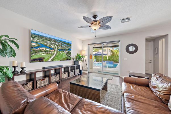 Interior, Living room