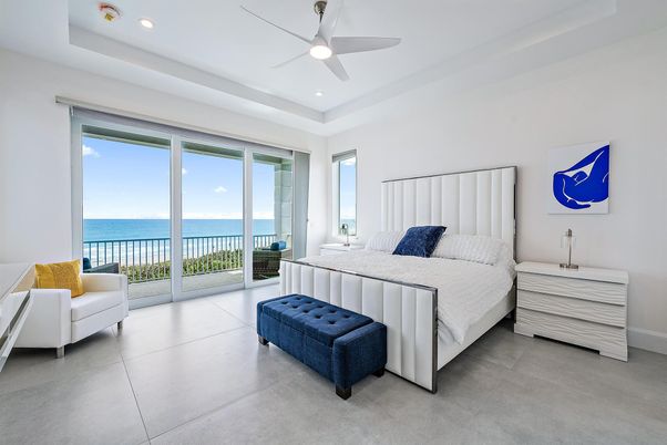 Bedroom, Interior, Recessed Lighting, Water