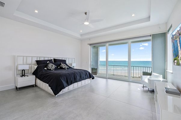 Bedroom, Interior, Recessed Lighting, Water