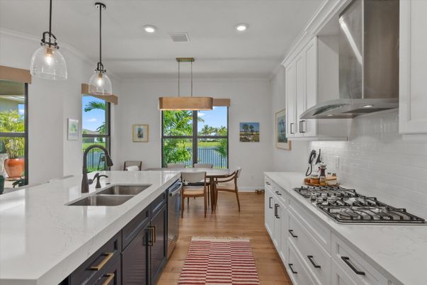 Dining room, Interior, Kitchen, Pendant Lights, Recessed Lighting, Wood Texture Flooring