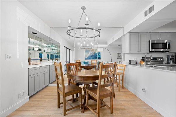 Chandelier, Dining room, Interior, Kitchen, Pendant Lights, Wood Texture Flooring