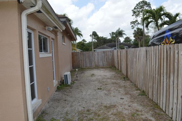 Backyard, Exterior
