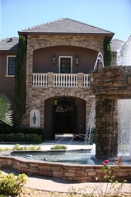 Exterior, Facade, None