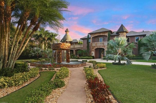 Backyard, Exterior, Facade, French Provincial