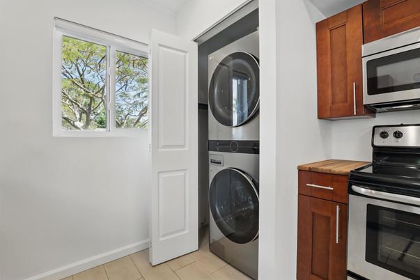 Interior, Utility Closets, Washer