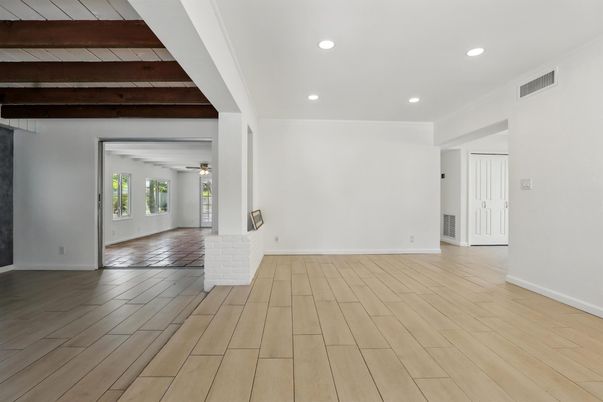 Empty room, Interior, Recessed Lighting, Wooden Beams, Wood Texture Flooring