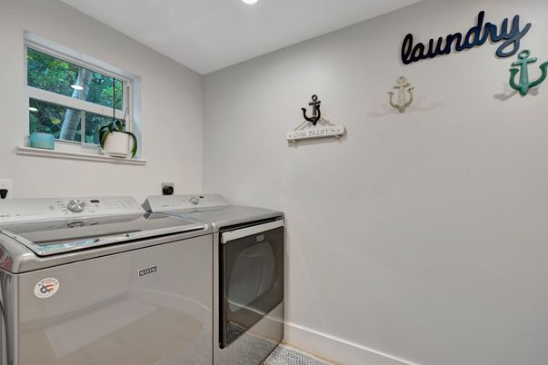 Interior, Recessed Lighting, Washer