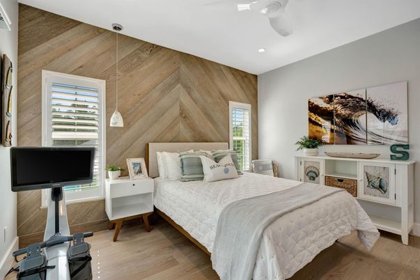 Bedroom, Interior, Pendant Lights, Recessed Lighting, Wood Texture Flooring, Wooden Walls