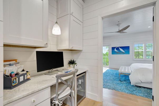 Home Office, Interior, Pendant Lights, Recessed Lighting, Wood Texture Flooring